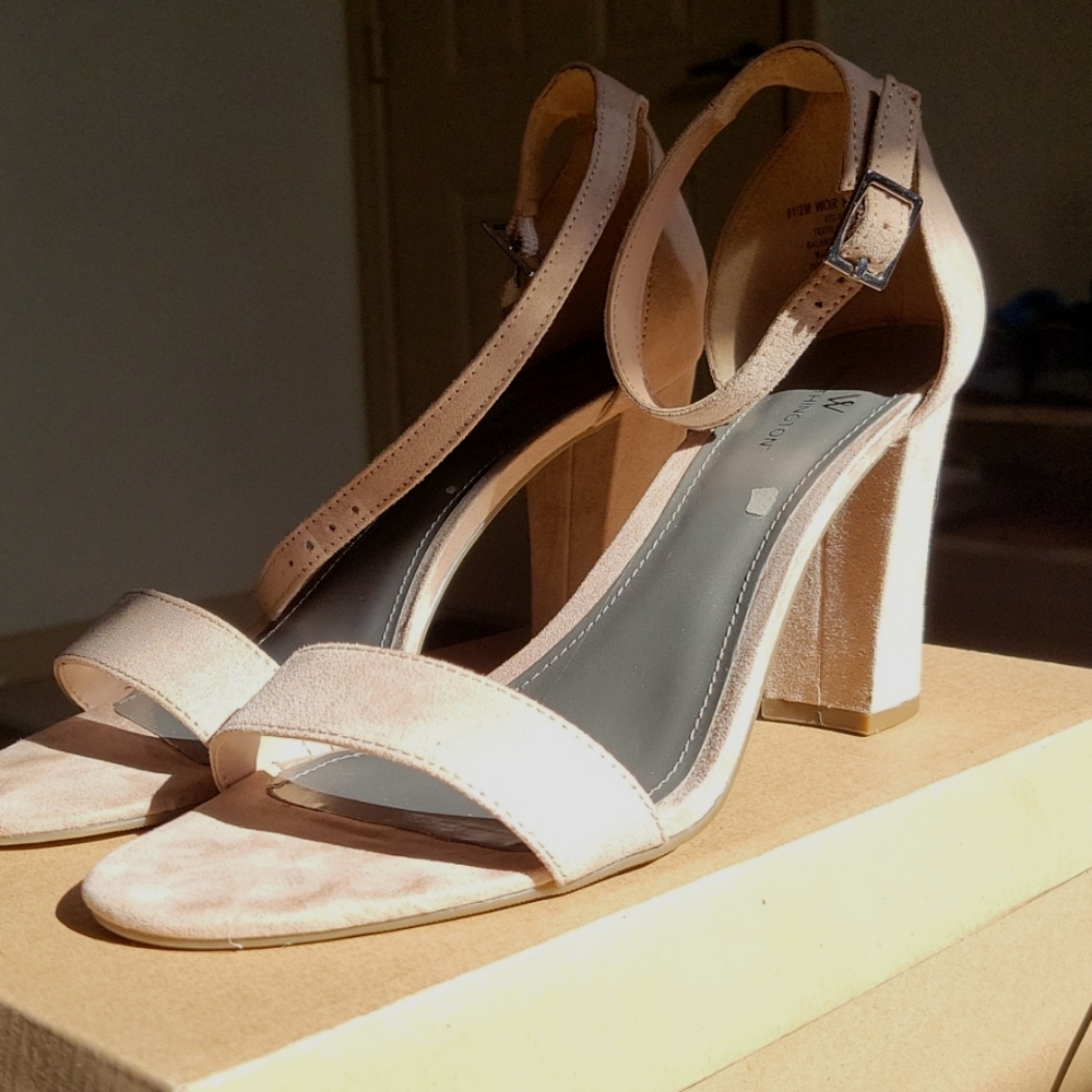 Nude Heels (Worthington)